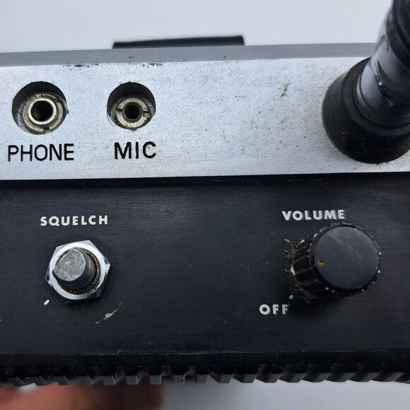 Realistic TRC-101 Transceiver 23 Channel Walky Talky - Picture 10 of 11